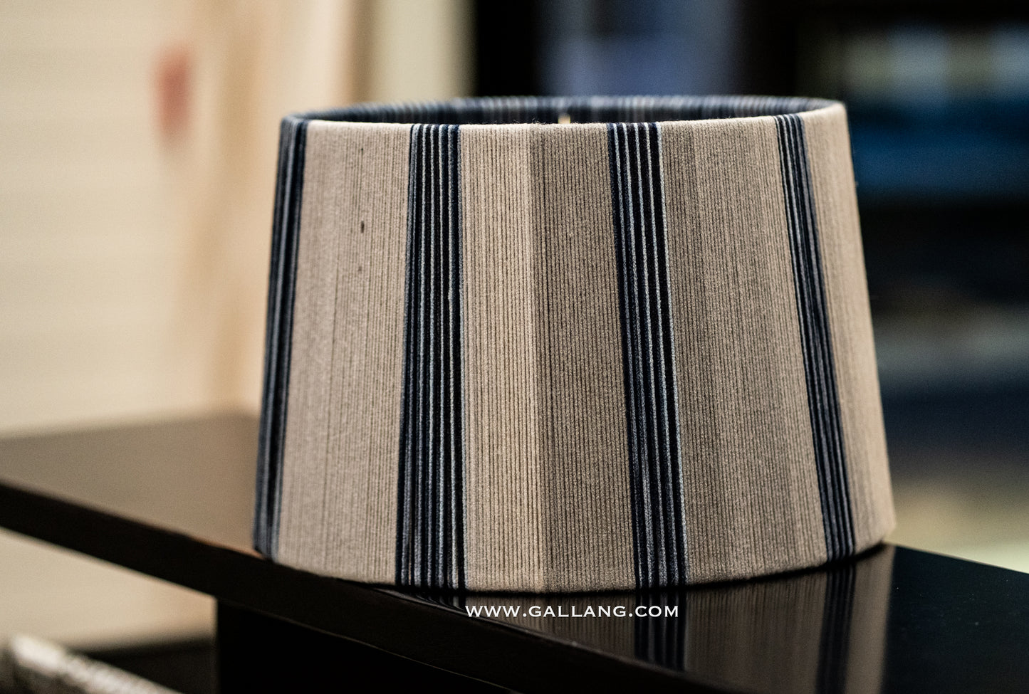 Deep blue textured desk lamp